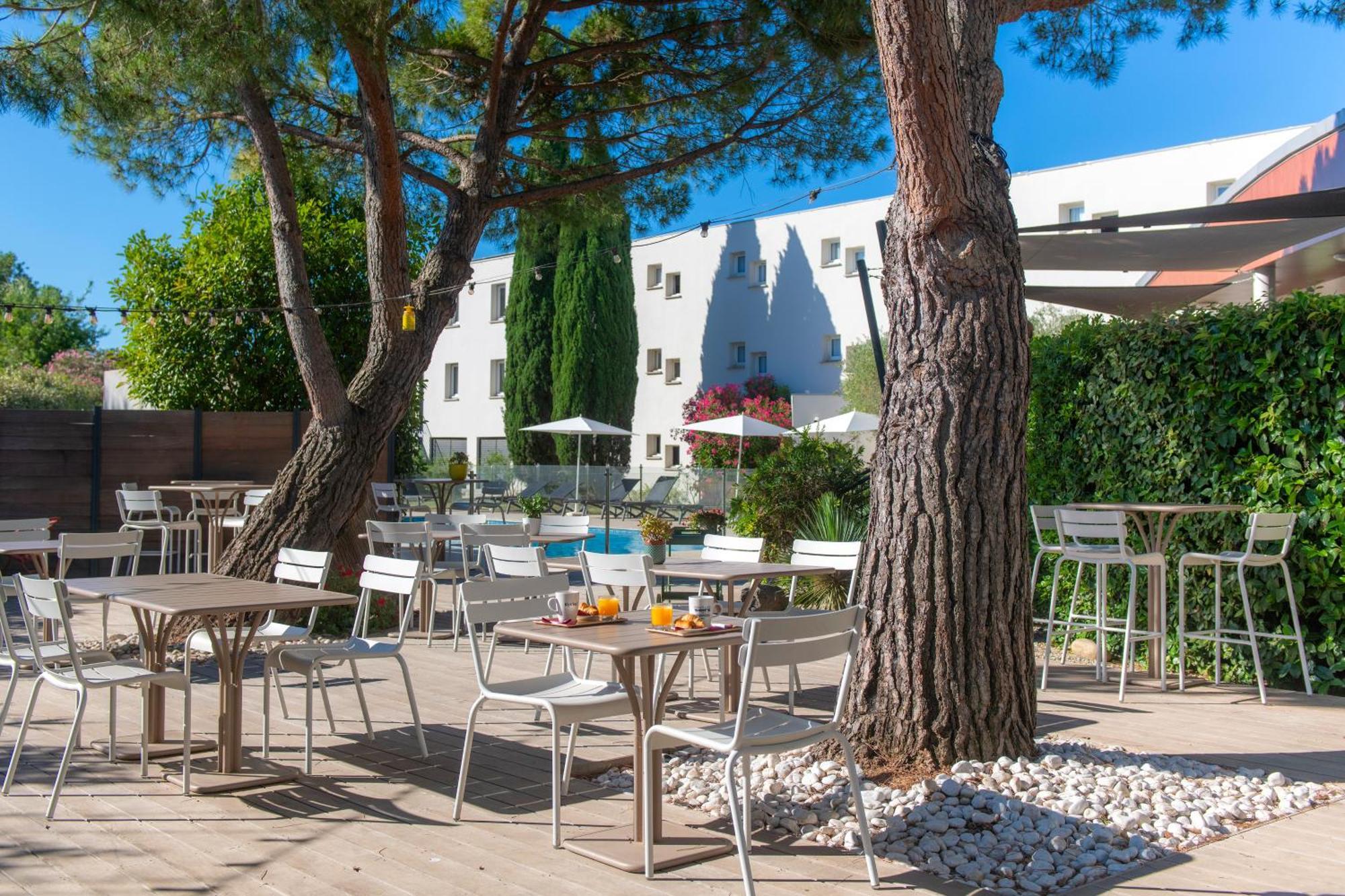 Kyriad Montpellier Est - Lunel Люнел Екстериор снимка