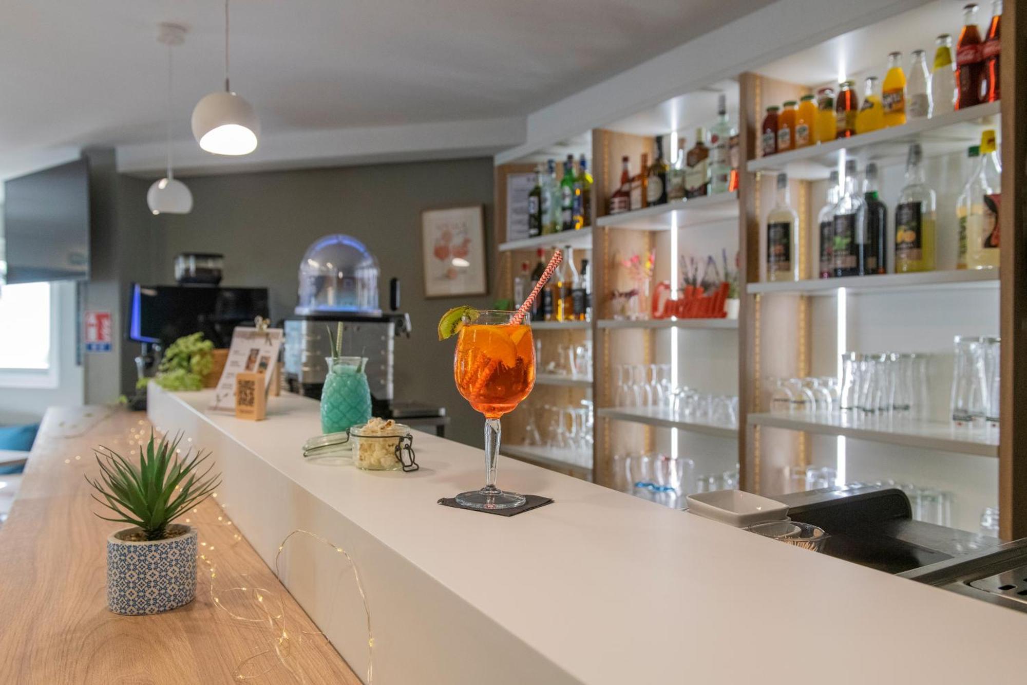 Kyriad Montpellier Est - Lunel Люнел Екстериор снимка