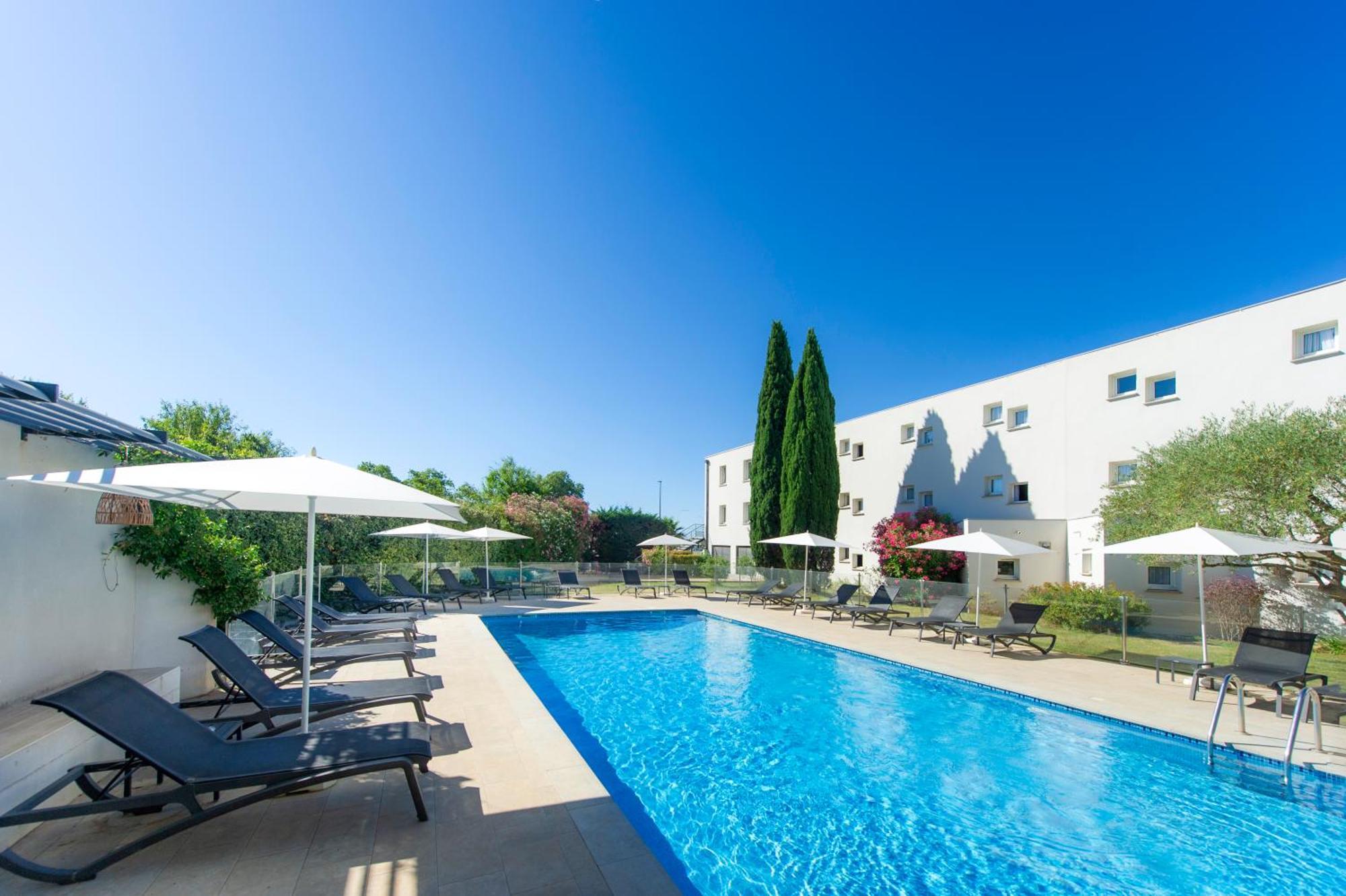 Kyriad Montpellier Est - Lunel Люнел Екстериор снимка