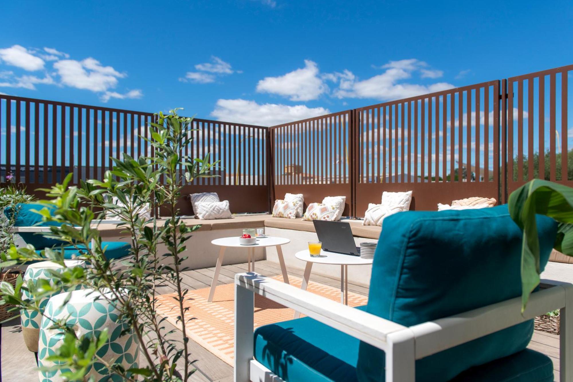 Kyriad Montpellier Est - Lunel Люнел Екстериор снимка