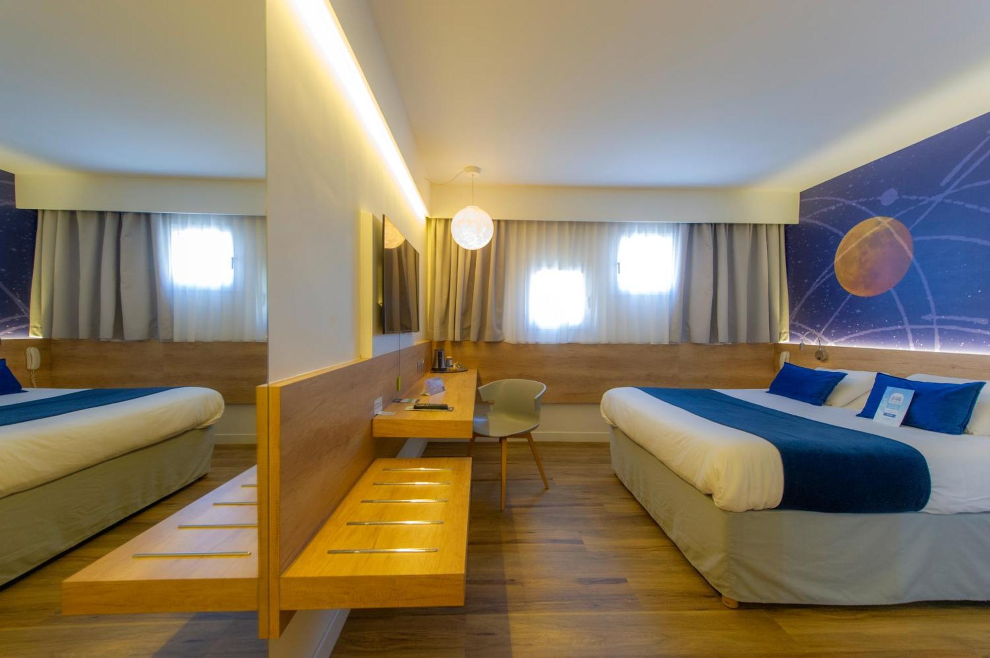 Kyriad Montpellier Est - Lunel Люнел Екстериор снимка