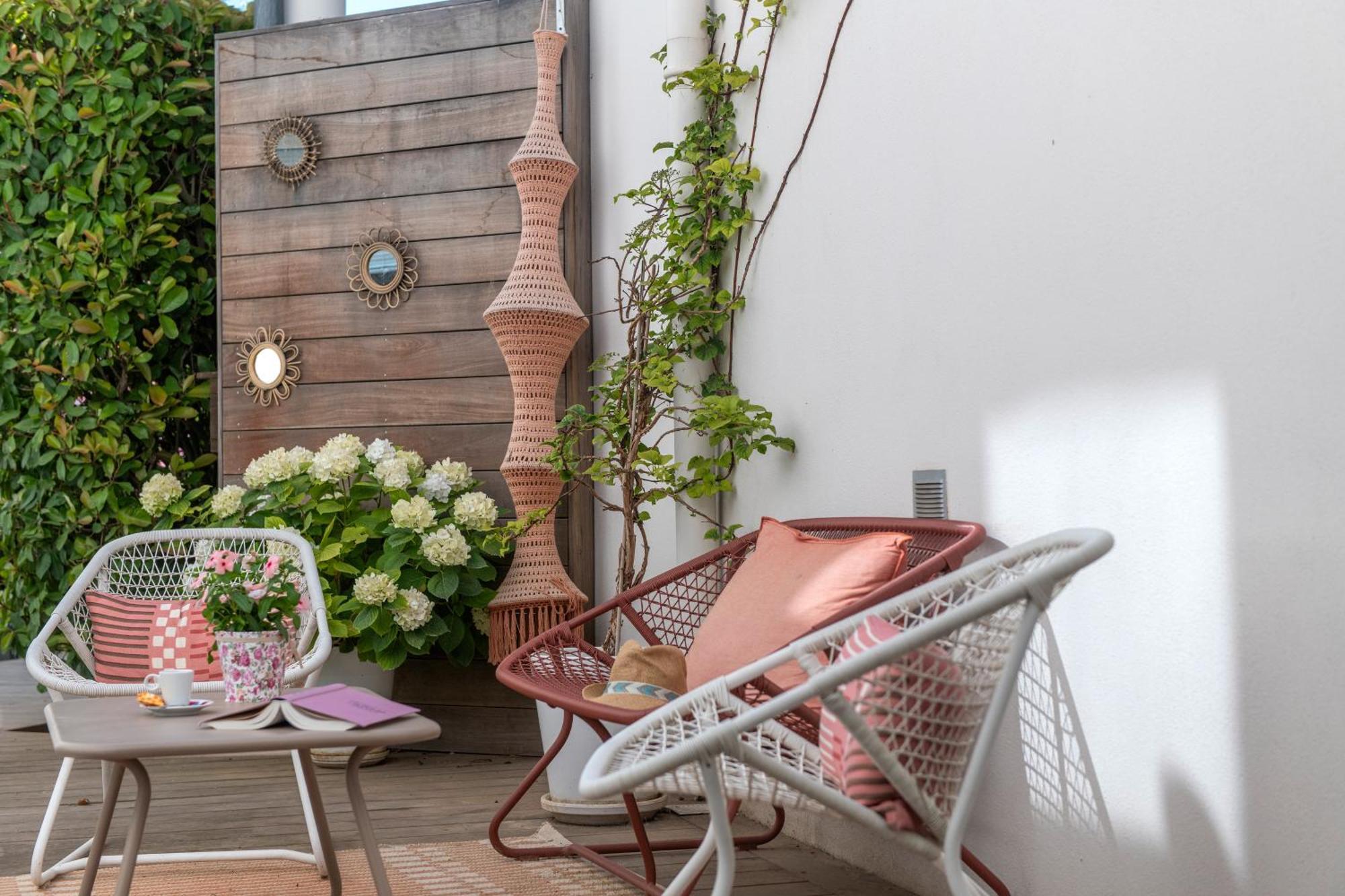 Kyriad Montpellier Est - Lunel Люнел Екстериор снимка